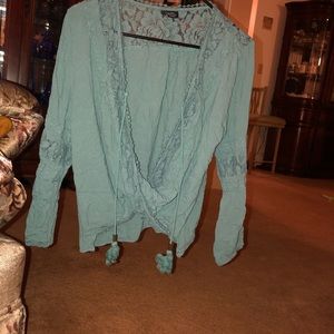 Slouch front crop top